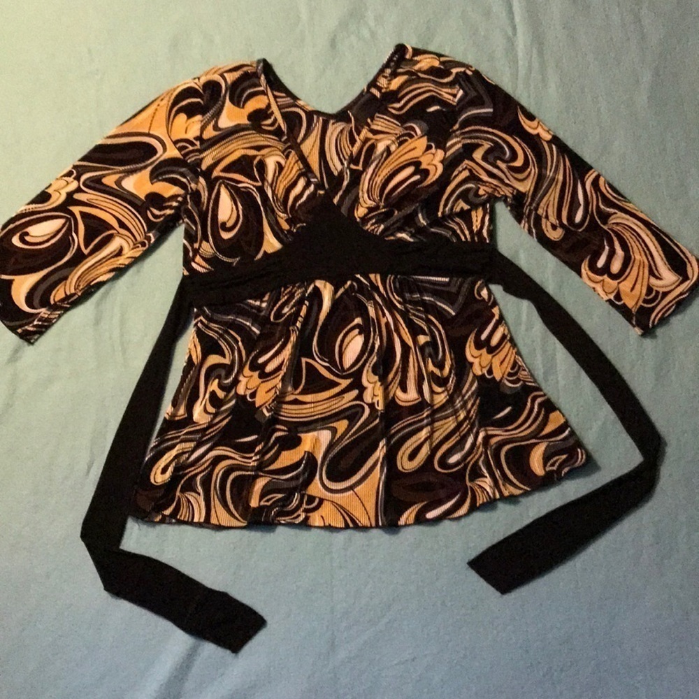 𝅺J.T.B pleated babydoll top multi colored v-neck art to wear stretchy size L